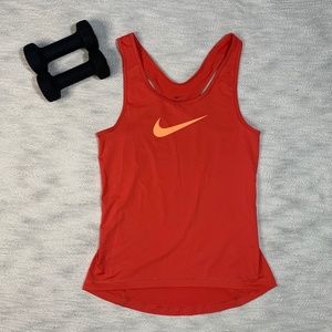 NIKE Top